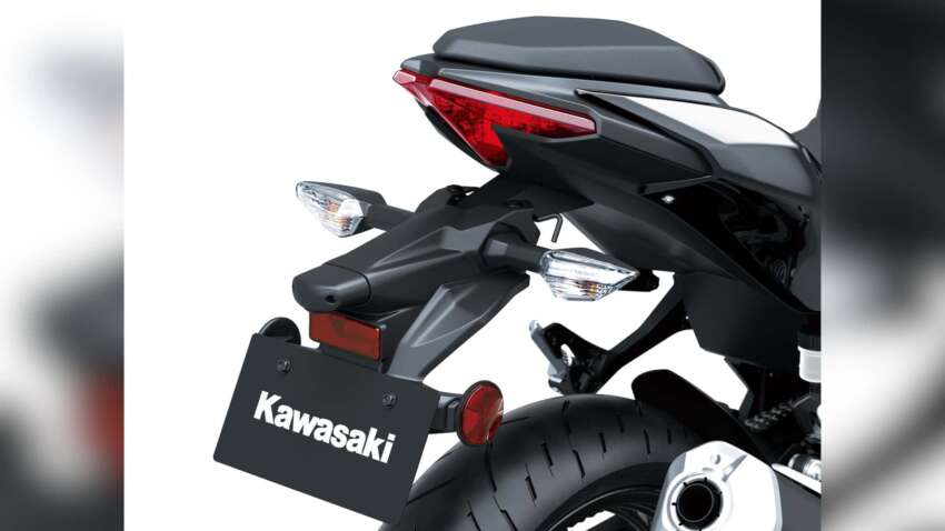 Kawasaki Ninja 500 dan Z500 diperkenal – enjin dua silinder 451 cc, kuasa 45 hp, enam kelajuan, meter TFT 1694885