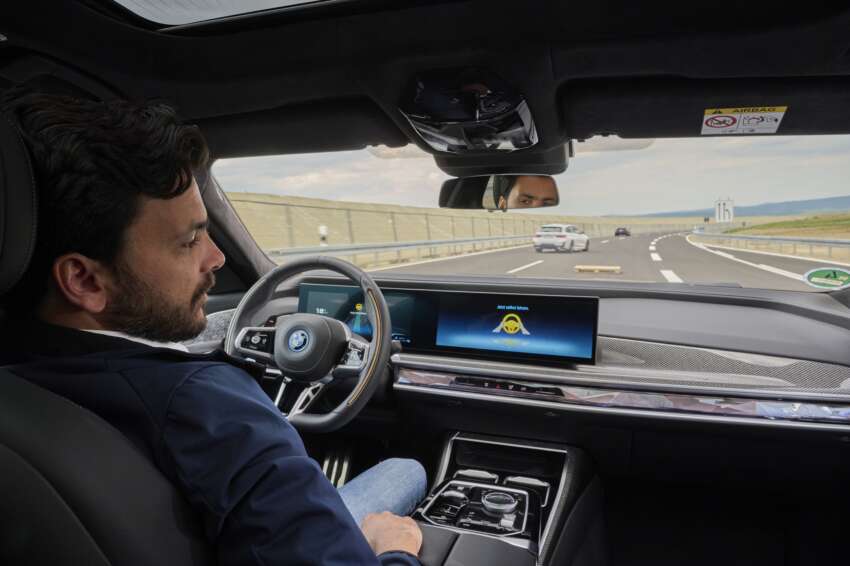 BMW i7 and 7 Series gets BMW Personal Pilot L3 – lidar, highway self driving up to 60 km/h in Germany 1695431