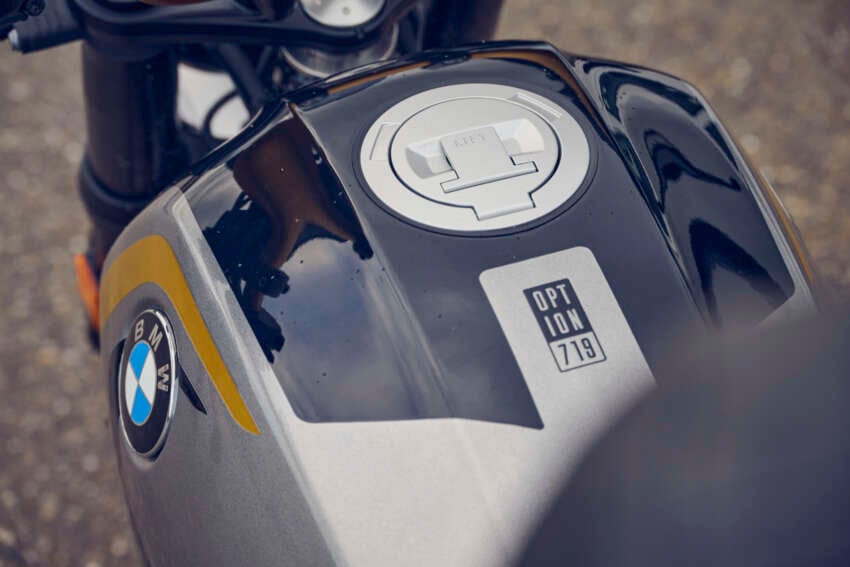 2024 BMW Motorrad R12 nineT and R12 unveiled 1700213