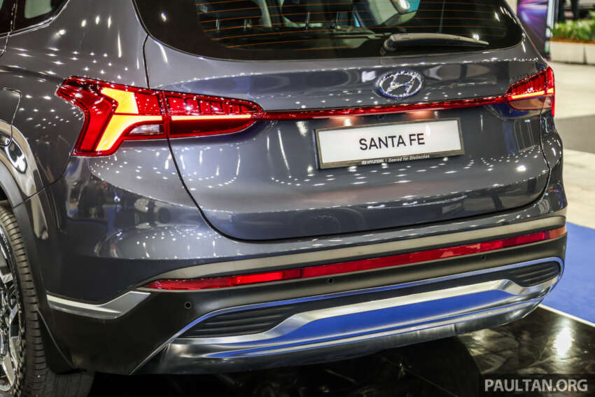 Hyundai Santa Fe Facelift dipamerkan eksklusif di PACE 2023 – CKD, 3 varian, 1.6L hibrid dan 2.2L diesel 1691331
