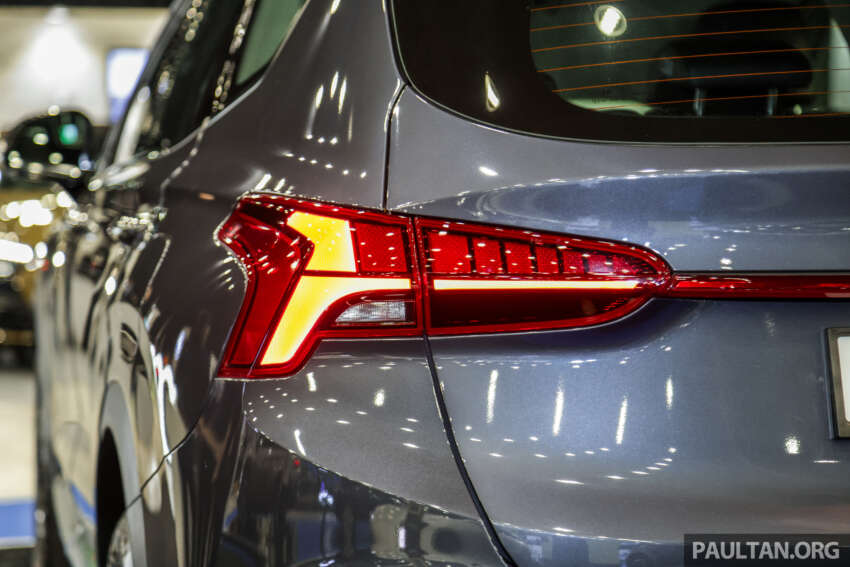 Hyundai Santa Fe Facelift dipamerkan eksklusif di PACE 2023 – CKD, 3 varian, 1.6L hibrid dan 2.2L diesel 1691333