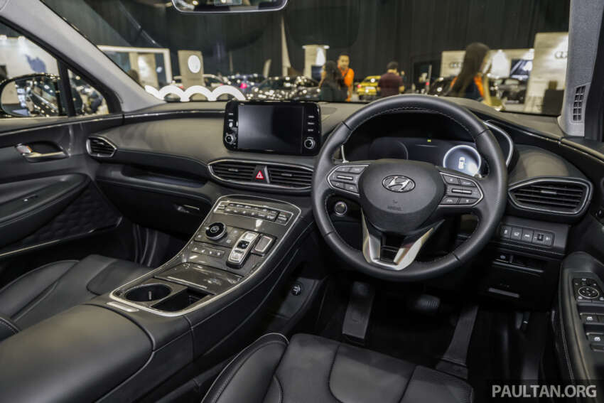 Hyundai Santa Fe Facelift dipamerkan eksklusif di PACE 2023 – CKD, 3 varian, 1.6L hibrid dan 2.2L diesel 1691376