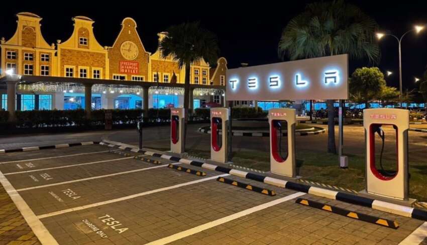 Tesla Supercharging Station at Freeport A’Famosa Outlet Melaka now open – 20 DC chargers in M’sia now 1697211