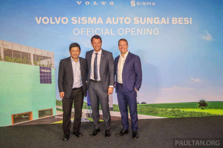 Volvo Sisma Auto Sungai Besi 3S centre opened;  120 kW DC charger, largest Volvo showroom in Malaysia 1698559