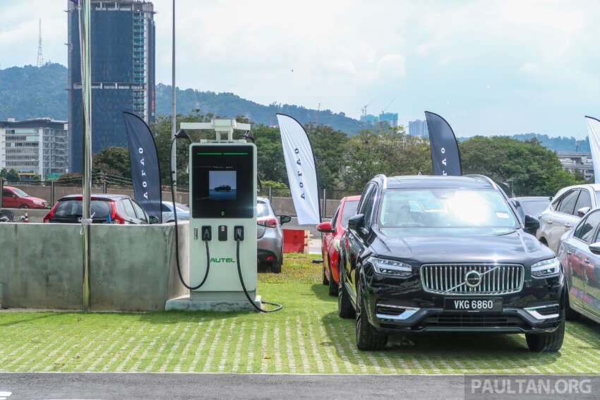 Volvo Sisma Auto Sungai Besi 3S centre opened;  120 kW DC charger, largest Volvo showroom in Malaysia 1698560
