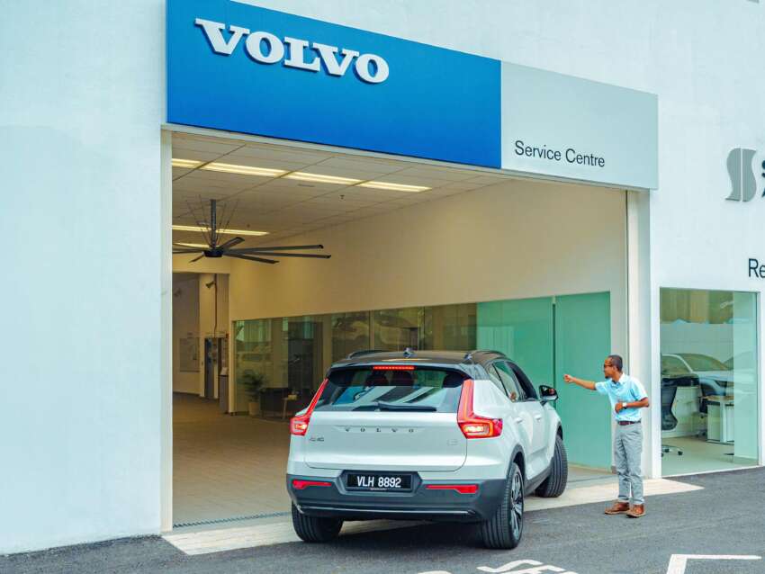 Volvo Sisma Auto Sungai Besi 3S centre opened;  120 kW DC charger, largest Volvo showroom in Malaysia 1698587