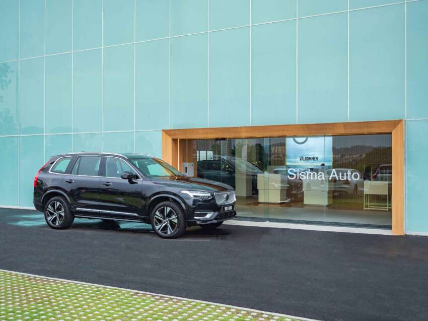 Volvo Sisma Auto Sungai Besi 3S centre opened;  120 kW DC charger, largest Volvo showroom in Malaysia 1698570