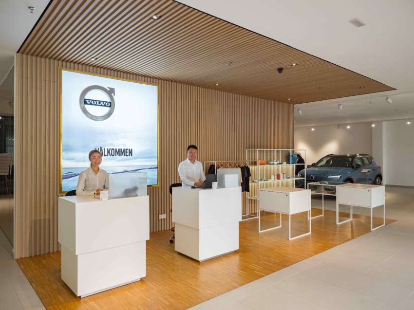 Volvo Sisma Auto Sungai Besi 3S centre opened;  120 kW DC charger, largest Volvo showroom in Malaysia 1698573