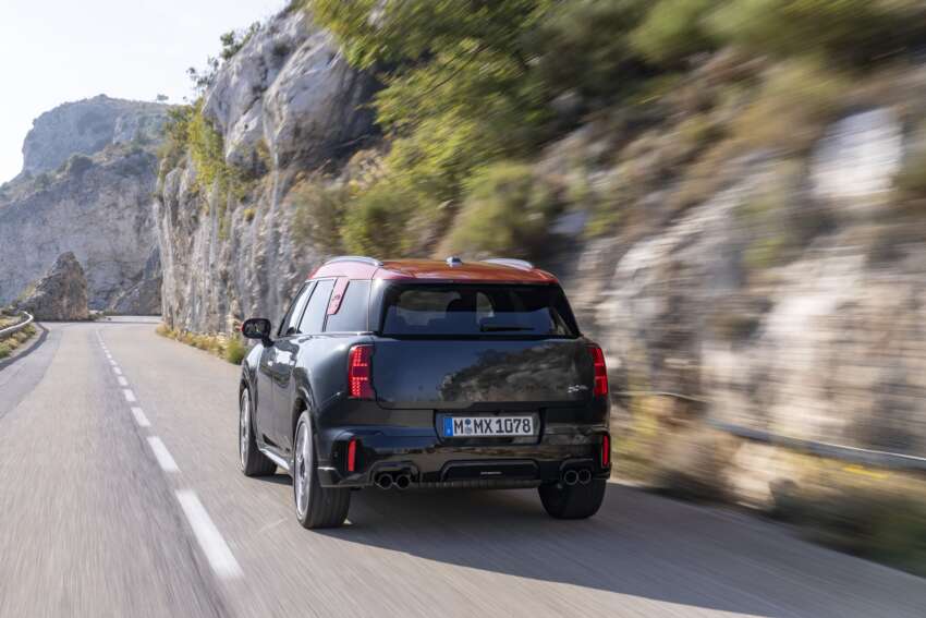2024 MINI Countryman John Cooper Works revealed – up to 317 PS, 0-100 km/h in 5.4s, 250 km/h top speed 1695442