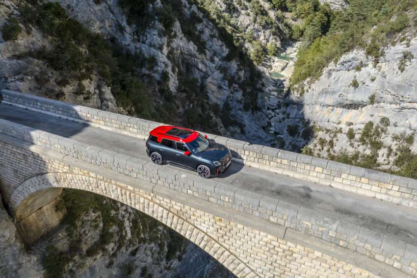 2024 MINI Countryman John Cooper Works revealed – up to 317 PS, 0-100 km/h in 5.4s, 250 km/h top speed 1695462
