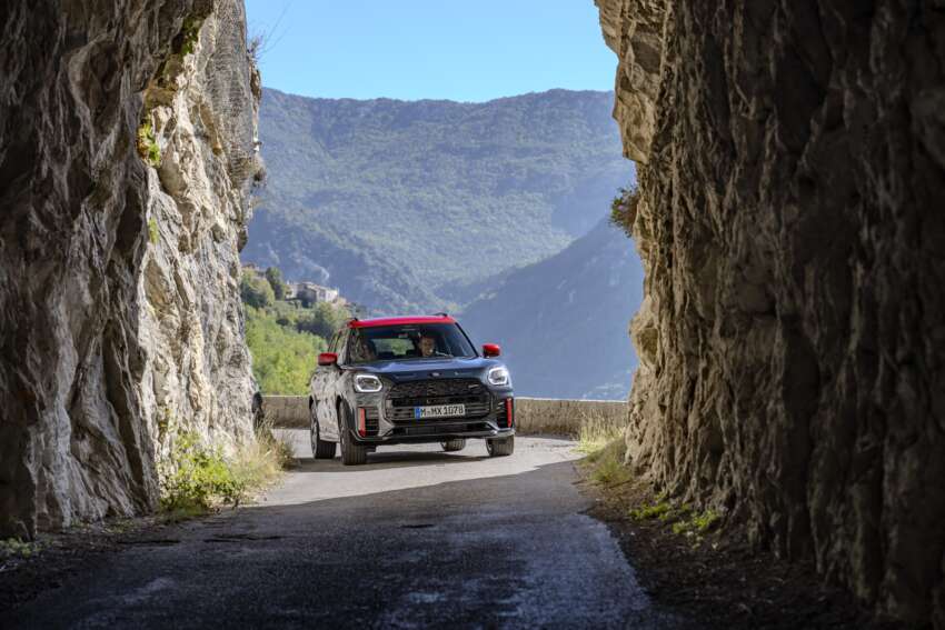 2024 MINI Countryman John Cooper Works revealed – up to 317 PS, 0-100 km/h in 5.4s, 250 km/h top speed 1695466