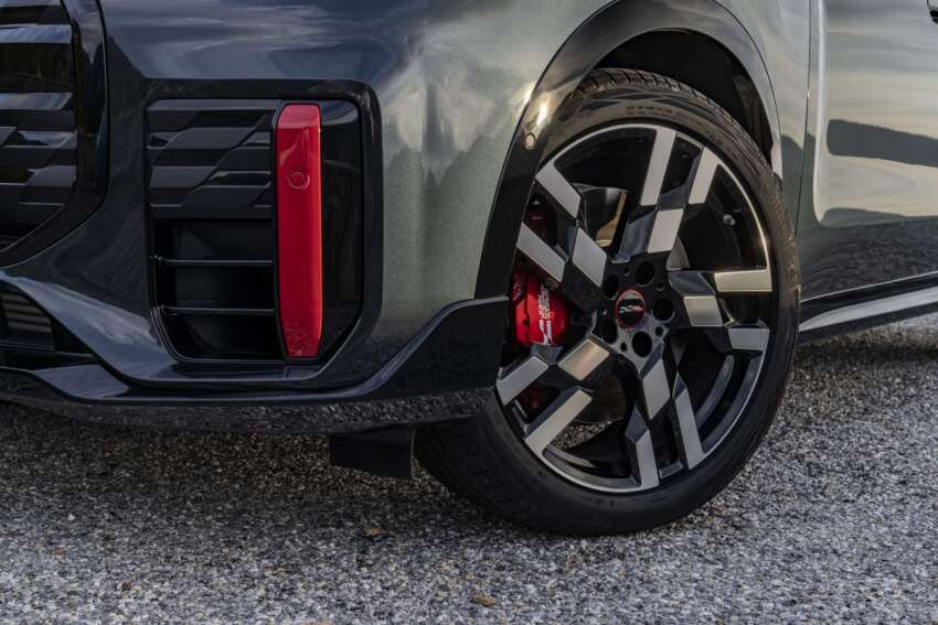 2024 MINI Countryman John Cooper Works revealed – up to 317 PS, 0-100 km/h in 5.4s, 250 km/h top speed 1695491