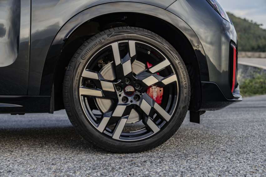 2024 MINI Countryman John Cooper Works revealed – up to 317 PS, 0-100 km/h in 5.4s, 250 km/h top speed 1695494