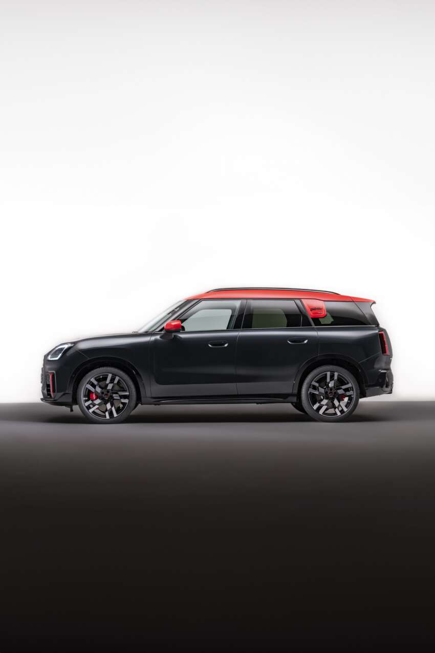 2024 MINI Countryman John Cooper Works revealed – up to 317 PS, 0-100 km/h in 5.4s, 250 km/h top speed 1695511