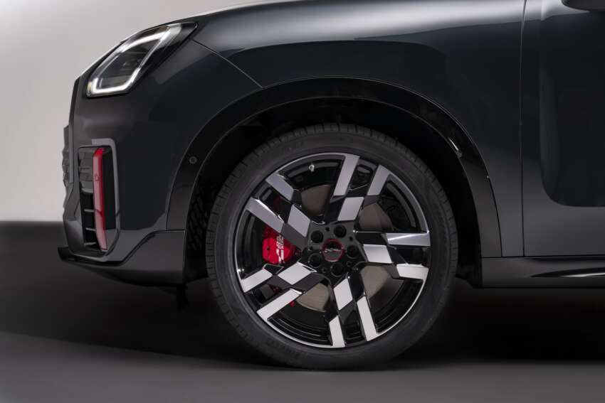 2024 MINI Countryman John Cooper Works revealed – up to 317 PS, 0-100 km/h in 5.4s, 250 km/h top speed 1695517