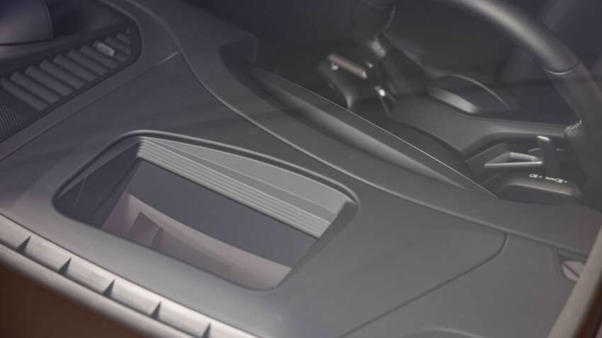 2024 Porsche Panamera – third-gen gets more power, tech; Turbo E-Hybrid w 680 PS, 930 Nm, 91 km e-range 1700387