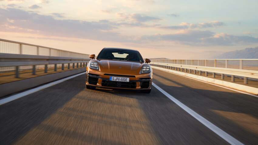 2024 Porsche Panamera – third-gen gets more power, tech; Turbo E-Hybrid w 680 PS, 930 Nm, 91 km e-range 1700366