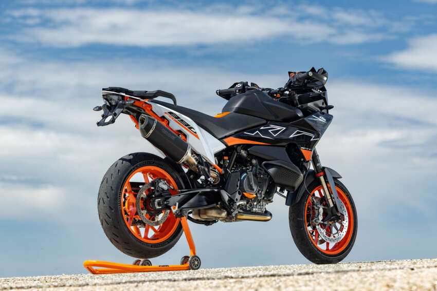2024 KTM 890 SMT coming to Malaysia – pre-orders being taken, priced below RM110,000, only 8 units 1708316
