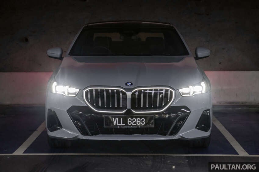 2024 BMW i5 eDrive40 Malaysian review – 582 km range; fr RM400k; is the first-ever 5 Series EV good? 1711074