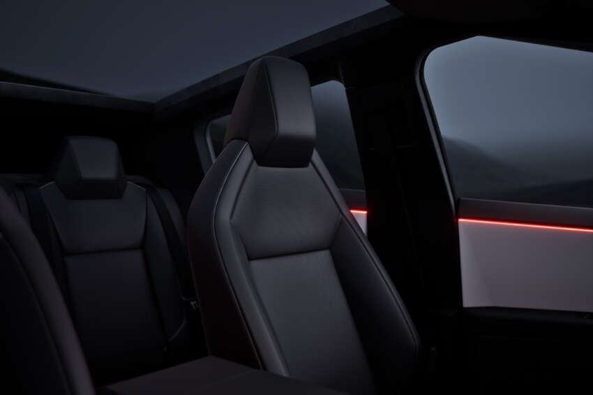 Tesla Cybertruck 2024 diperkenal – trak EV versi produksi dengan kuasa sehingga 857 PS, kalis peluru 1702646