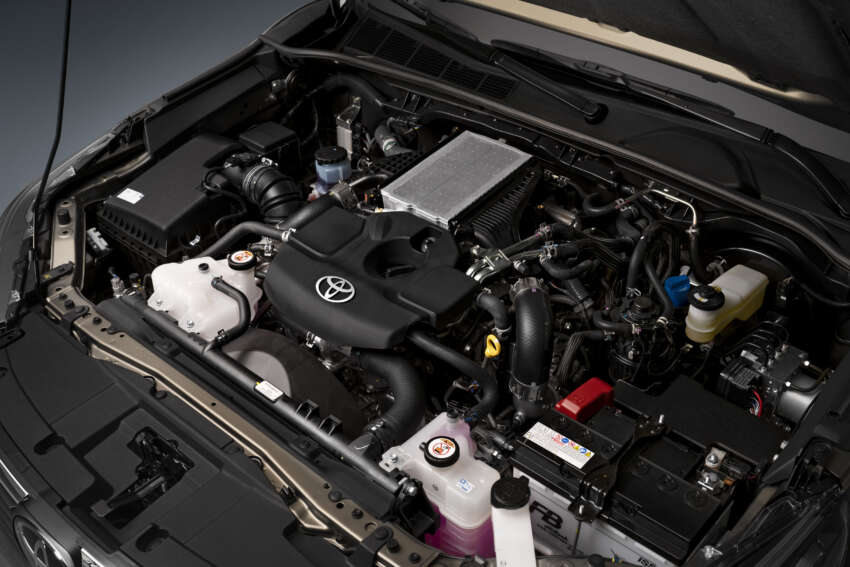 Toyota Hilux Hybrid 48V diperkenal – enjin diesel 2.8L turbo dapat tambahan kuasa motor 16 PS dan 65 Nm 1702966