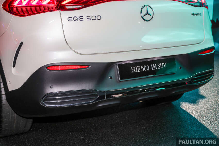 Mercedes-Benz EQE SUV EV dilancar di Malaysia — varian EQE500 4Matic AMG Line, jarak 552 km, RM486k 1704263