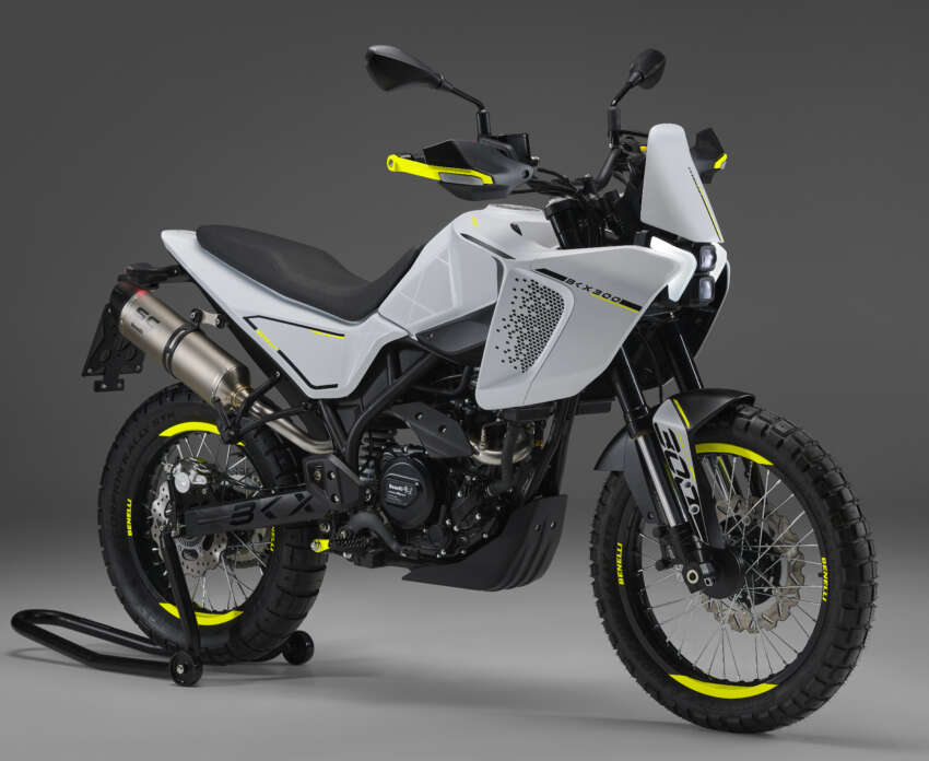 Benelli BKX 300 dan BKX 300 S diperkenal – guna enjin 292 cc baru, masuk pasaran tengah tahun 2024 1702511