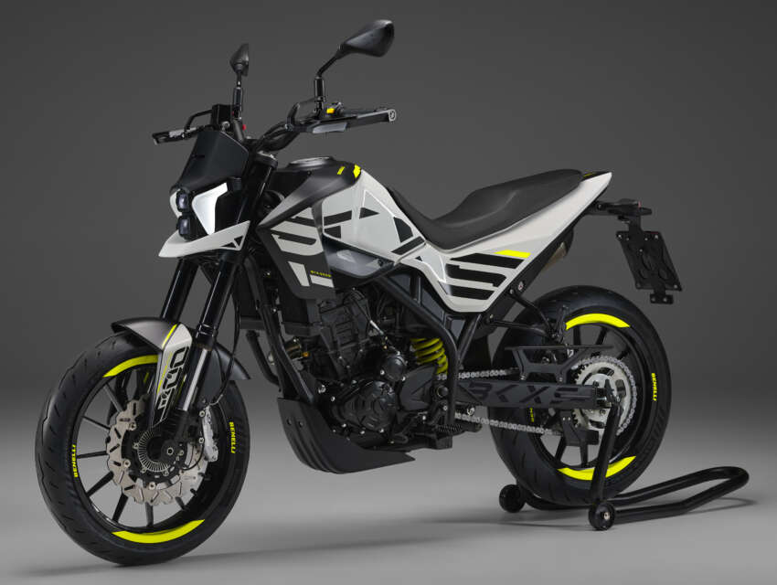 Benelli BKX 300 dan BKX 300 S diperkenal – guna enjin 292 cc baru, masuk pasaran tengah tahun 2024 1702547