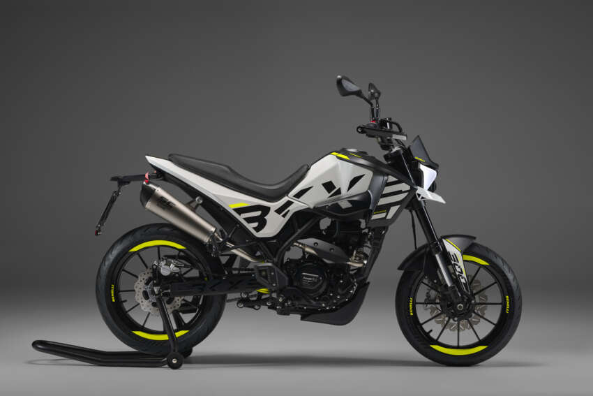 Benelli BKX 300 dan BKX 300 S diperkenal – guna enjin 292 cc baru, masuk pasaran tengah tahun 2024 1702550