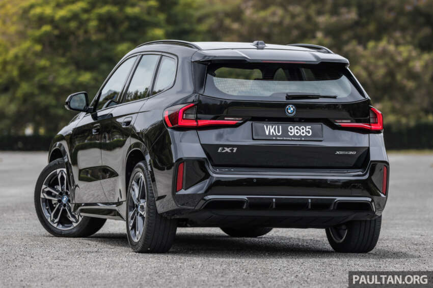 2024 BMW iX1 xDrive30 Malaysian review – fr RM276k; 440 km range; how good is the first-ever X1 EV? 1720482