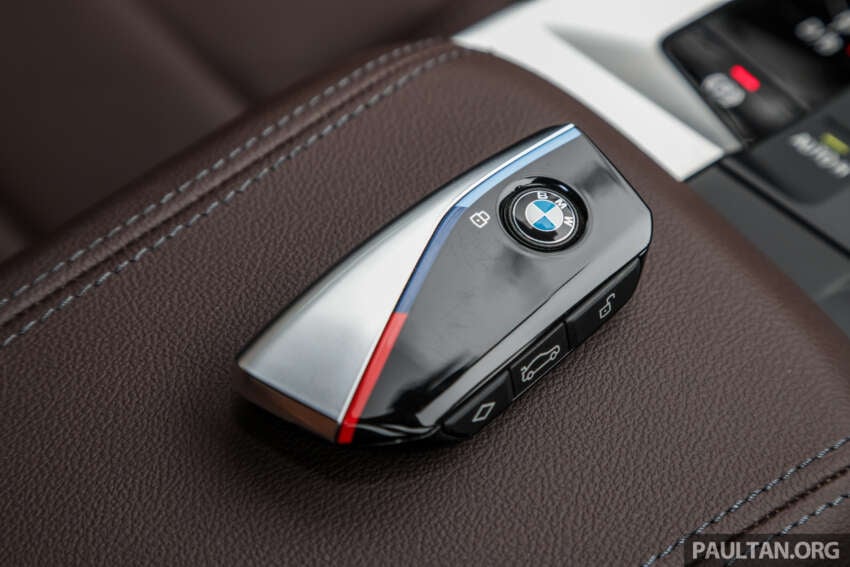 2024 BMW iX1 xDrive30 Malaysian review – fr RM276k; 440 km range; how good is the first-ever X1 EV? 1720611