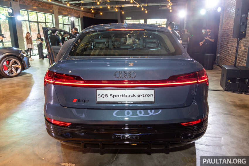 Audi SQ8 e-tron, Sportback e-tron dilancar — 3 motor elektrik, hingga 471 km, 503 PS/973 Nm; dari RM520k 1717076