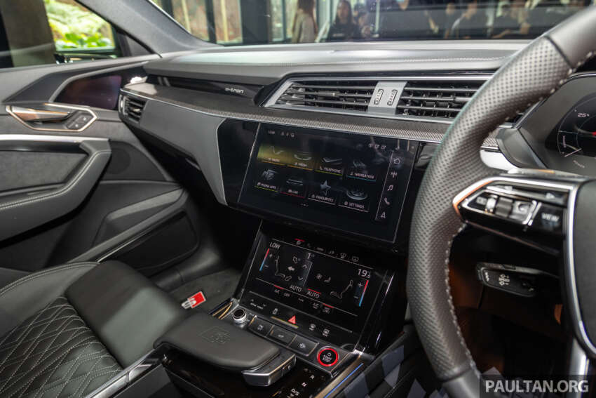 Audi SQ8 e-tron, Sportback e-tron dilancar — 3 motor elektrik, hingga 471 km, 503 PS/973 Nm; dari RM520k 1716988