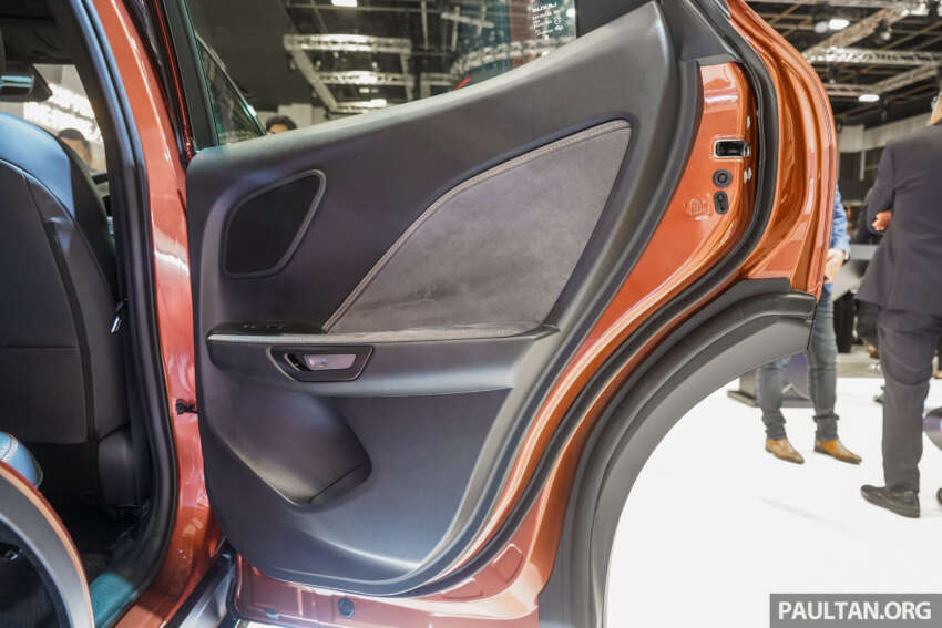2024 Lexus LBX now in Singapore – brand’s 1st Cat A COE car; 1.5L hybrid; should this come to Malaysia? 1716474