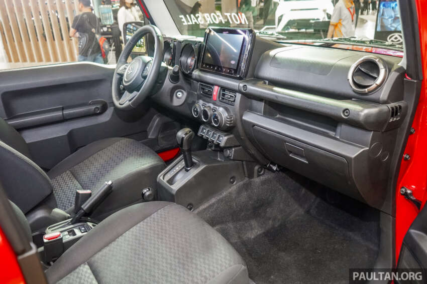 Suzuki Jimny 5-Door dipertonton di Singapura – lebih panjang, lebih pintu, lebih praktikal, enjin 1.5L sama 1716346
