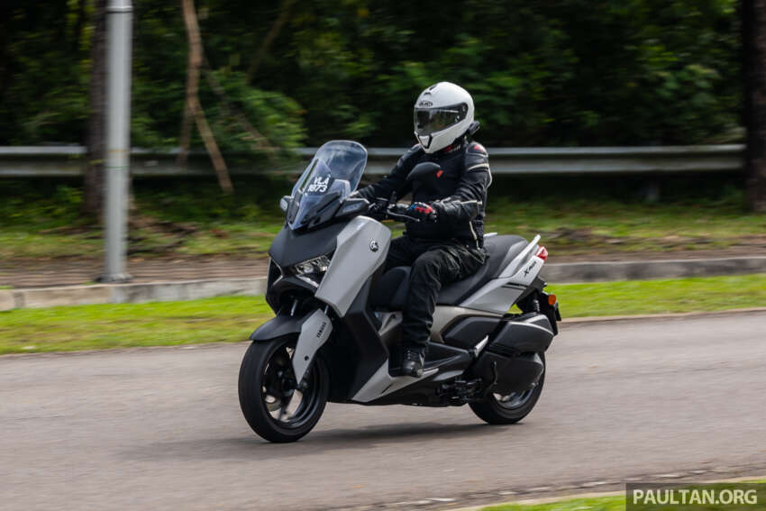 REVIEW: 2023 Yamaha X-Max, RM23,998 all-rounder 1720445