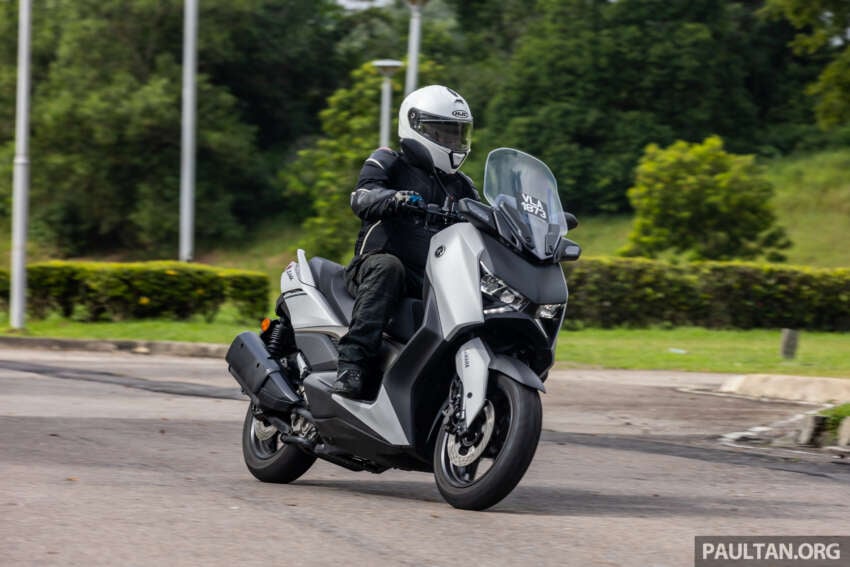 REVIEW: 2023 Yamaha X-Max, RM23,998 all-rounder 1720449