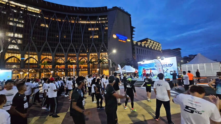 Chery Eco Run attracted 3.4k runners including MITI minister Tengku Zafrul – set to be an annual event 1714089