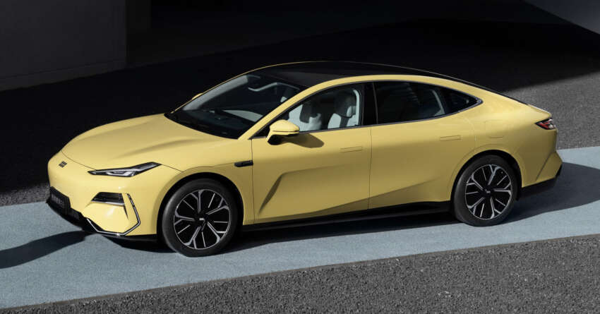 Geely Galaxy E8 dilancar di China – EV dengan jarak gerak sehingga 665 km, kuasa 646 PS dan 710 Nm 1713815