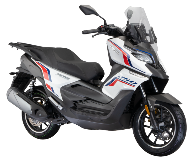 WMoto RT2 dilancar di Malaysia – enjin 250 cc, harga RM17k, siap skrin TFT, kamera depan belakang