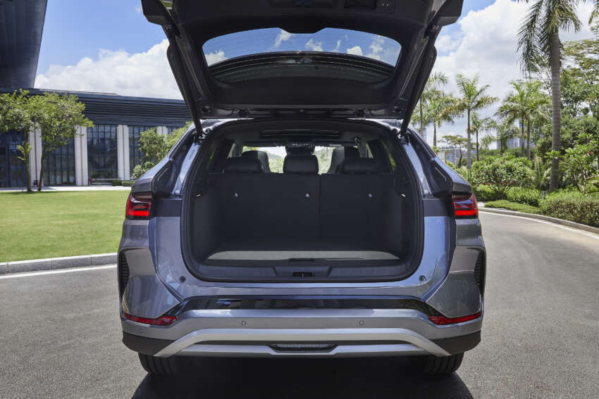 BYD Seal U – SUV EV dengan bateri 87 kWh, jarak gerak 500 km; dua varian, dari RM215k di Eropah 1727267