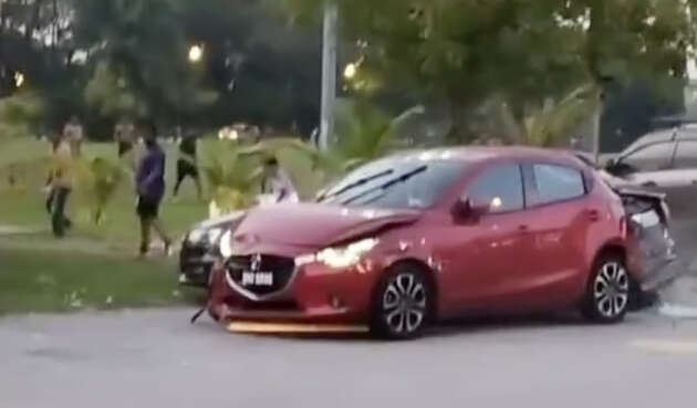 Mazda 2 langgar beberapa buah kereta di kawasan parkir di Kapar; angkara undur secara laju- Polis
