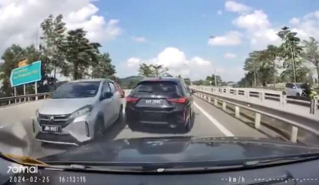 Myvi driving against traffic on PLUS highway in Johor