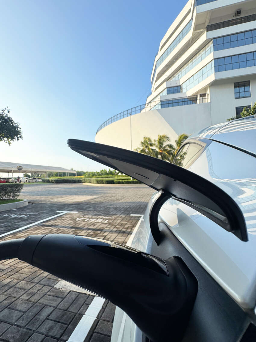 Tesla Destination Chargers now in Penang, at The Ship Campus and All Seasons Place – 12 AC chargers 1733472