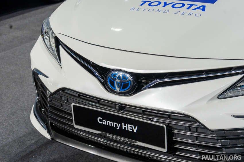 Toyota Camry Hybrid dipertonton di M’sia sempena Beyond Zero UMWT — 211 PS, 2.5L; bakal dilancar? 1731482