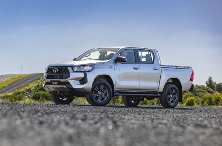 Toyota Hilux V-Active 2024 dilancar di Australia – hibrid ringkas 48V, lebih berkuasa dan selesa 1730948