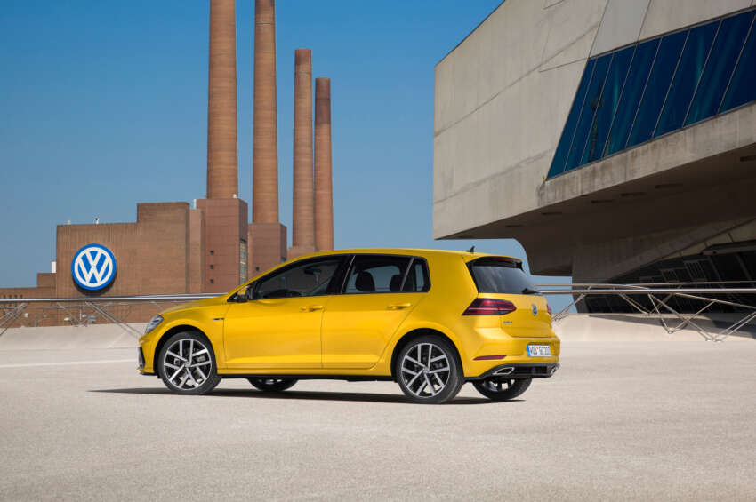 2024 Volkswagen Golf Edition 50 debuts – brand shows ultra-rare EA 276 development study concept 1730817