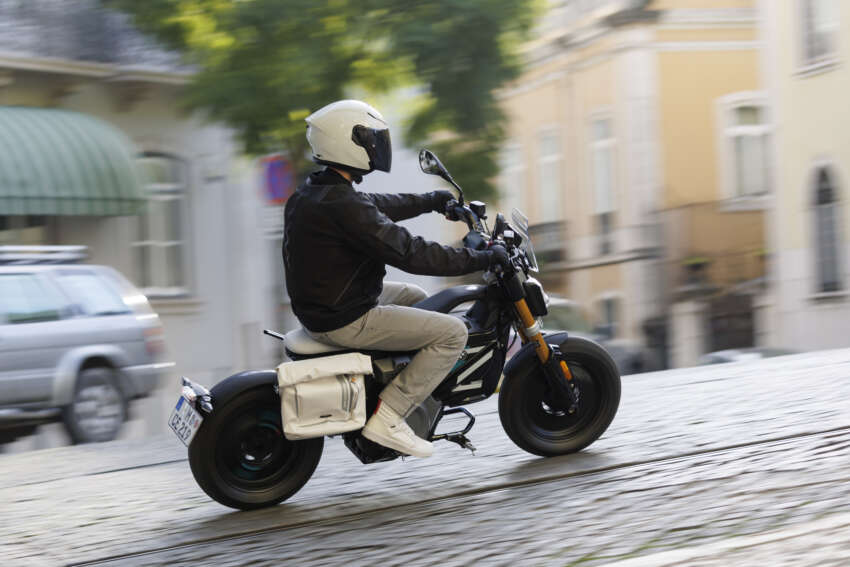 2024 BMW Motorrad CE02 electric scooter coming to Malaysia in May? Estimated at RM40,000 retail price 1742310