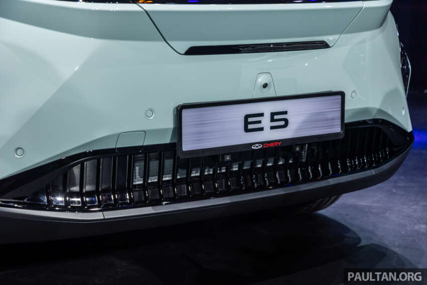 Chery Omoda E5 EV launched in Malaysia – 430 km range, 7.6s, 8yr batt warranty, CKD Q2 2024, RM147k 1737531
