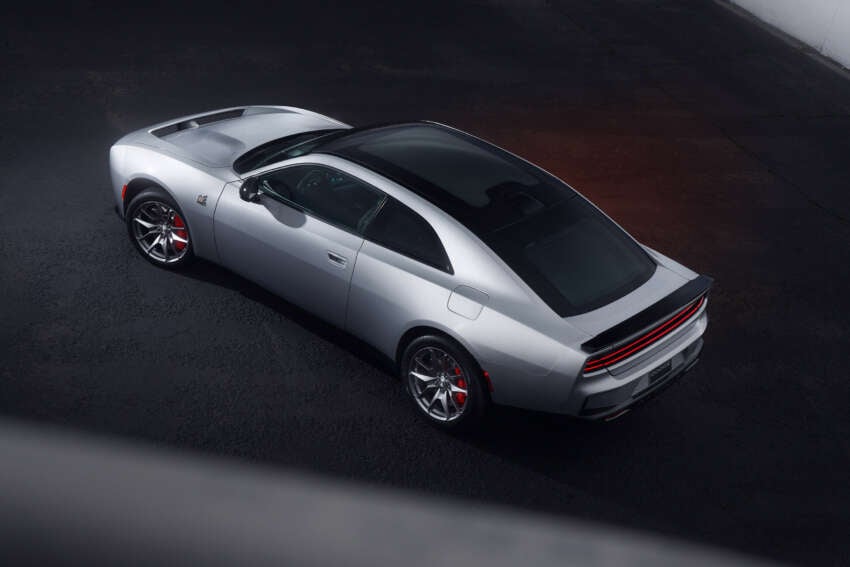 2024 Dodge Charger Daytona debuts – brand’s first EV muscle car with up to 670 hp, 850 Nm, 510 km range 1737147